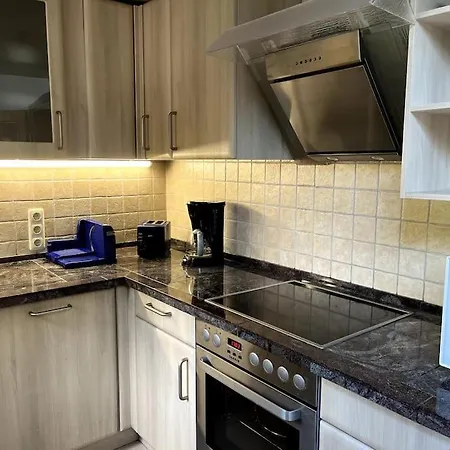 Grosse Mit Billardtisch Apartman