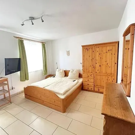 Grosse Mit Billardtisch Appartement Starnberg
